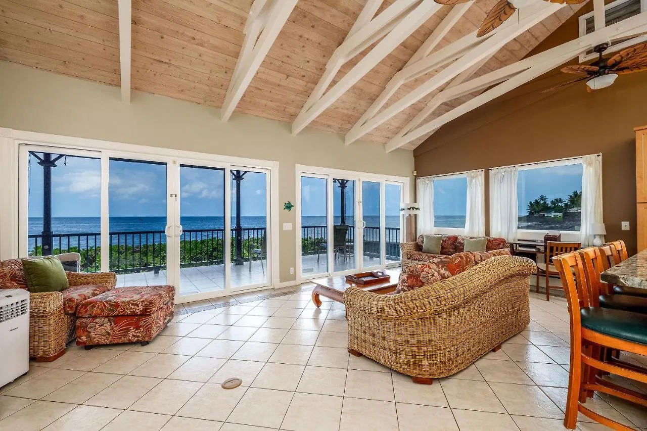 בית נופש קאילואה-קונה Hokuea Hale Oceanfront Private Home With Hot Tub ארצות הברית